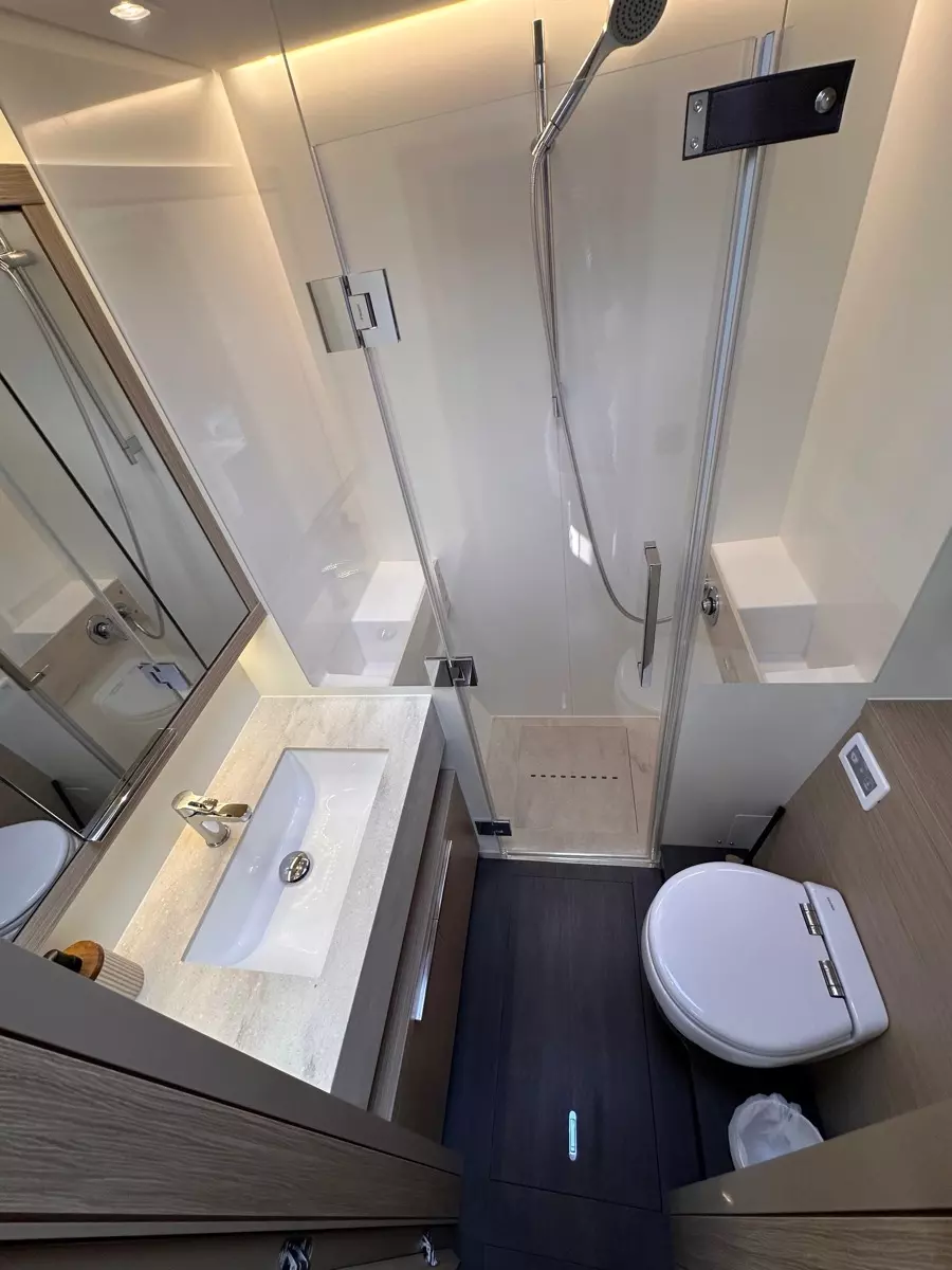 Gallery image 16