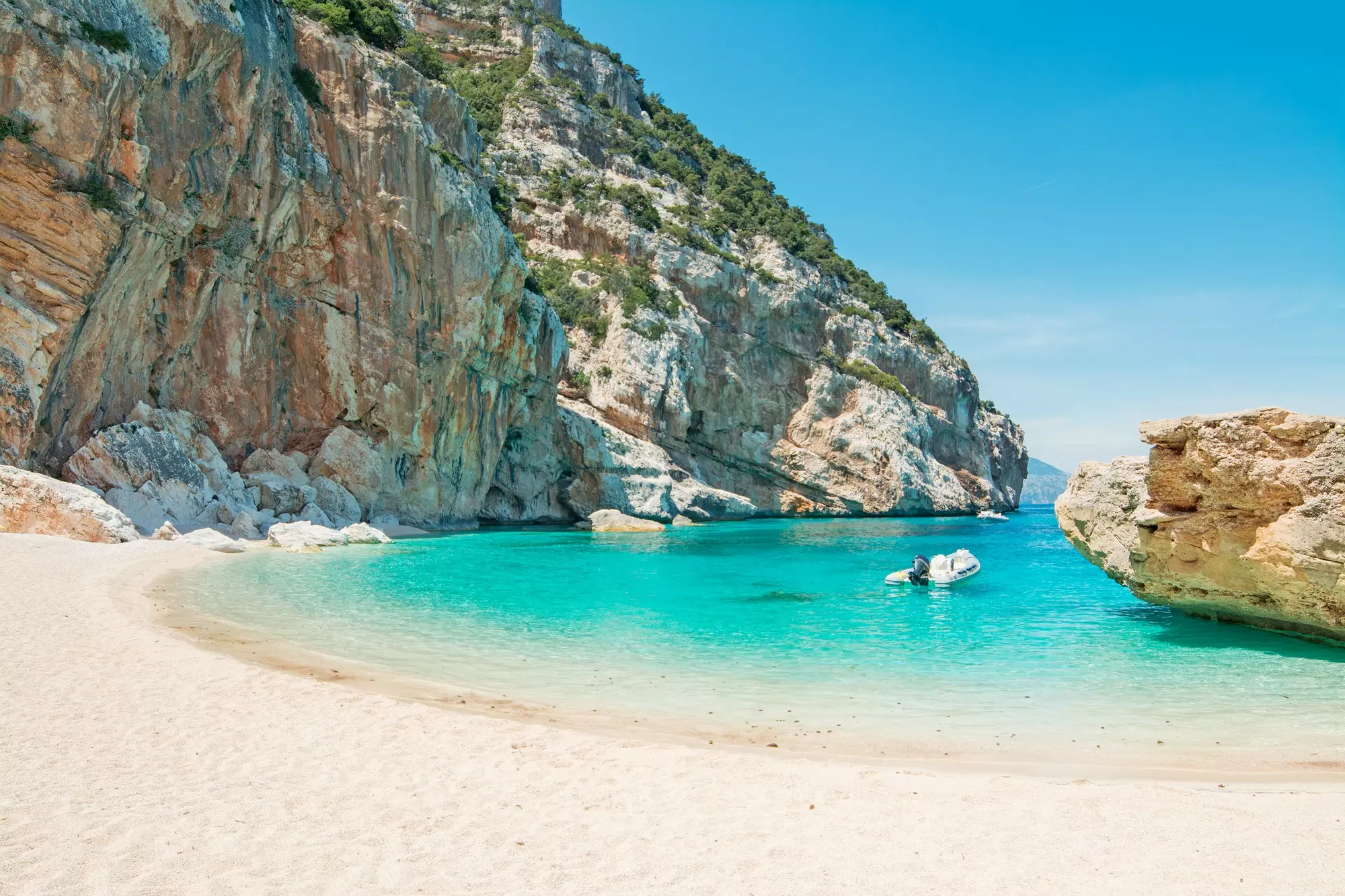 Baunei – Cala Goloritzé e Cala Mariolu